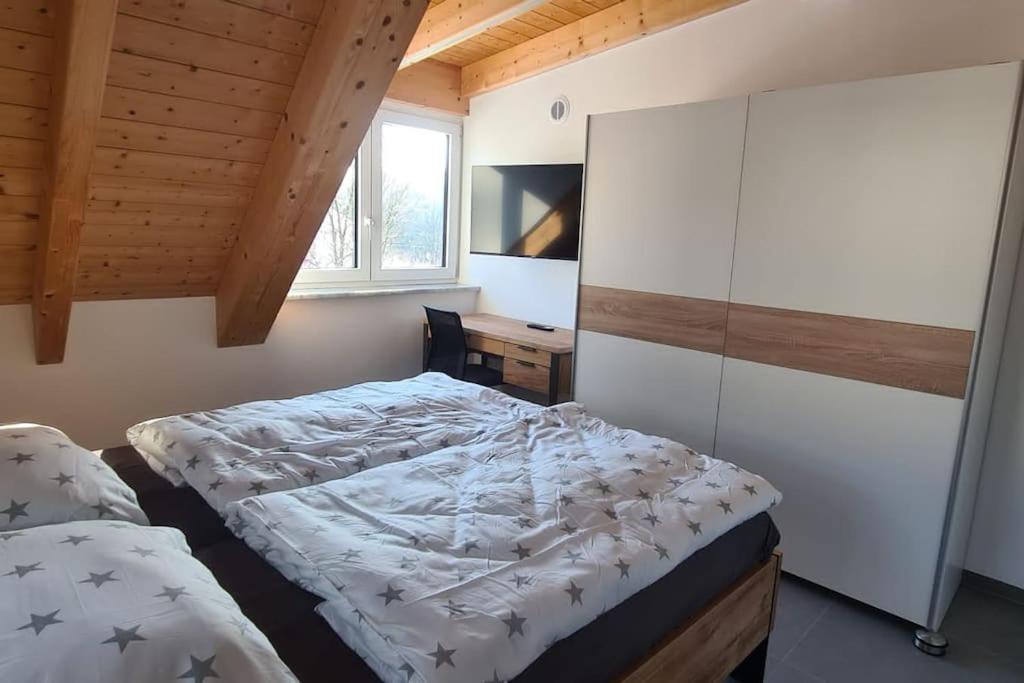 Moderne Ferienunterkunft/Wohnung Burgthann Eksteriør billede